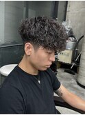 スペインカール　刈り上げ眉カットツイストスパイラルパーマ