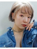 ロッソ 川口店(Rosso)&nbsp;デザインホワイトカラー×切りっぱなしボブ〔川口〕