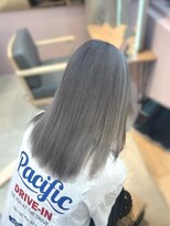 ソトエアンドマーブ 久喜店(SOTOE&marbb)&nbsp;ブリーチ2,3回～できる寒色系グレーカラー