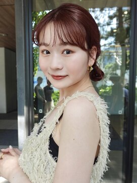 ガーデンヨコハマ(GARDEN YOKOHAMA) ダークレッド お団子ヘア 暖色カラー ブリーチなしカラー