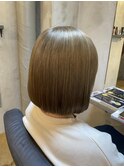 ミルクティーベージュ