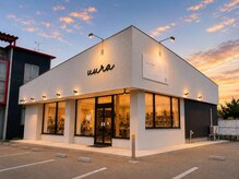 ウーラ 三条店(uura)の雰囲気（落ち着いた雰囲気の店内です。駐車場は目の前に7台ございます）