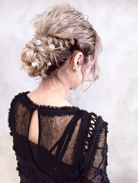 リルア 博多(LIRUA) ゆる~いアップスタイル