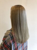 ザ ラブズ ラフズ ヘアー 本店(the loves laughs hair)&nbsp;ホワイトベージュ(^O^)