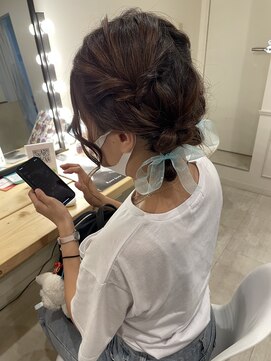 ヘッズ(HEADZ) ツインお団子ヘア