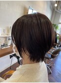 オリーブカラー ショートカット