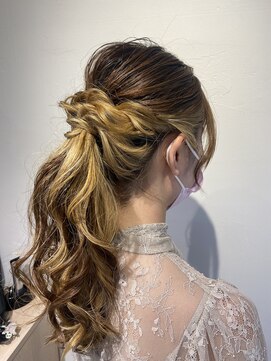 テトラ バイ ネオリーブ 横浜西口店(tetra by neolive) ＊ボリューミー！ポニーテールアレンジ＊