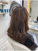 ロングレイヤーカット/グレージュカラー/斜めバング