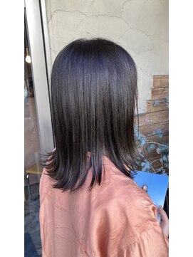 シー 岡崎(,SHE) 斜めバング/グレージュカラー/シルキーベージュ/東岡崎