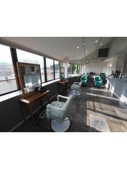 初めての方でもリラックスできるアットホームな空間◎ゆったりとしたスペースでリラックスtimeを★[裾野]