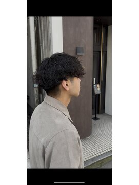 ミリ(milli Produce by ITAKURA) 波巻きパーマ