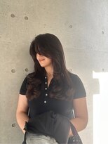 リバレッジ 白金(Leverage) 大人外国人風ロングレイヤー:Mayu Yamaoka