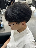 ヒュイル バイ ニアウ(Hwyl by Niau) メンズカットニュアンスパーマシースルーマッシュ刈り上げパーマ