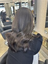 ペレ 栄 アネックス(PELE栄ANNEX)&nbsp;韓国 くびれロング レイヤー ワンホンヘア 小顔前髪