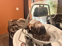 頭身浴(トウシンヨク)やシールエクステなど、幅広いメニュー展開が魅力。[上小田井/ヘッドスパ/エクステ］