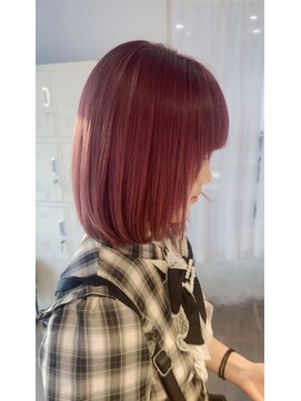 アン(un) ボブ/ワインレッド