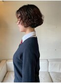ミニボブヘアのこなれパーマ/くせ毛パーマ/くるくるパーマ/ボブ