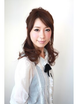 アズール 草加(azule) 【azule】ふんわりカールハーフアップ☆