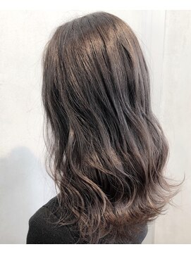 ユニバーストーキョー 池袋西口店(universe tokyo) 大人グレージュ_セミロング