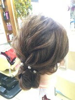 ルミ美容室&nbsp;ふんわりシニヨン　ヘアアレンジ