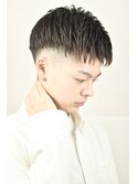 韓国バーバーメンズカットフェードツイストスパイラルパーマ
