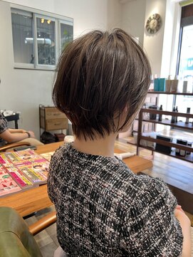 アラ モーダ(Alla moda) オリーブショート