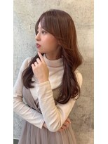 アイユー(ii+U)&nbsp;くびれ巻き　韓国風　ブラウンカラー　顔周りカット　髪質改善