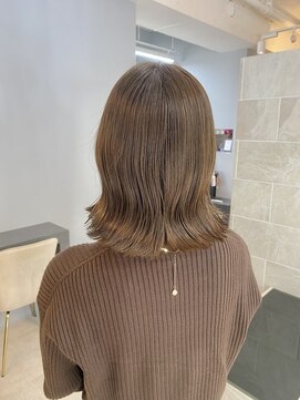 オズ 郡山桑野店(OZ) ミニウルフチェリーブラウンホワイトグレージュフェザーパーマ