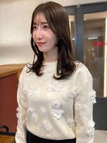 アトリエ(atelier.)&nbsp;顔周りカット　レイヤーカット　オリーブベージュ　韓国風巻き