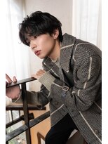 ベル 新宿(Belle)&nbsp;men'shair/メンズショート/センターパート/韓国風スタイル新宿駅