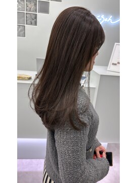 ミッシュバイアーバン(misch by urban.) グレージュ/レイヤーカット/暗髪【堀 春菜】