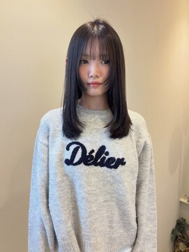 グラッド(glad) 艶ストレート×シースルーバングミディ