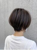 ナチュラルハイライト大人女子ショート