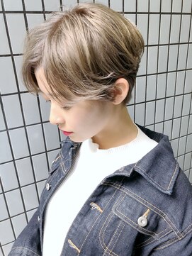 フラミューム 恵比寿(flammeum) ミヤザキスタイル 2019オススメハイトーンハンサムショート