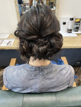 ブリック(BLiCC) ☆ゆるふわアップ☆