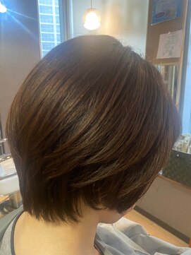 レリビー アウラ(LELiBE_'aula) すっきりショート