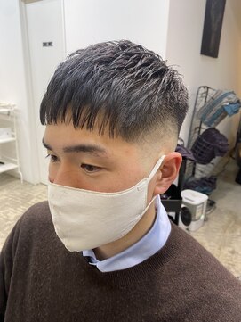 ヘアーラボ ハチ(HAIR LABO HACHI) フェード　バーバー　クロップスタイル