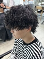 フィフス 天神大名(fifth)&nbsp;波巻きスパイラルパーマツイストパーマウルフメンズパーマ束感