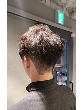 リリー(Lily) ツーブロパーマ