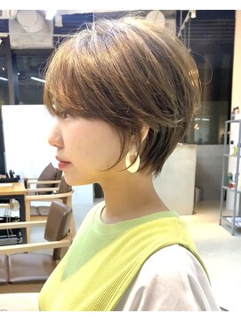 ラフ 新宿(Laff) 似合わせカット20代30代40代50代くびれショート丸みショートボブ