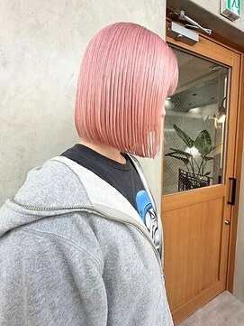 リアン(Lien) ショートボブ/ストレート/ブリーチ/ホワイトピンク