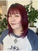 ミディアム顔周りレイヤーカシスレッド