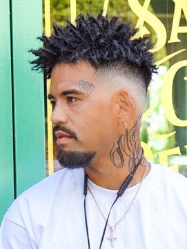 プロショップウェーブ セカンド(PRO SHOP WAVE II) スペインカール/プードルパーマ/メンズパーマ/ニュアンスパーマ