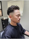 パーマ×スキンフェード