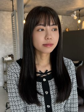 ウル(Ulu.) 大人の暗髪艶カラー×美髪ロング
