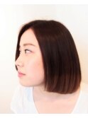 つや感たっぷりの大人ボブ