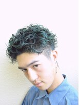 ヨーク(yoke)&nbsp;スパイラルパーマ/ツーブロック/グリーンカラー