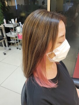 キャパ 秦野(CAPA) 白髪ぼかしハイライト+インナーカラーペールピンク