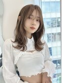 透明感あるレイヤーカット☆くびれヘア☆ベージュカラー