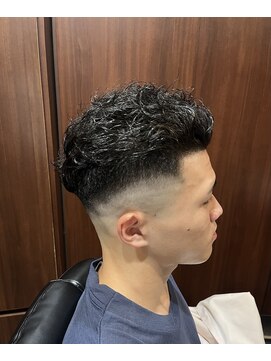 ヒロギンザ 池袋東口店(HIRO GINZA) スキンフェードパーマ